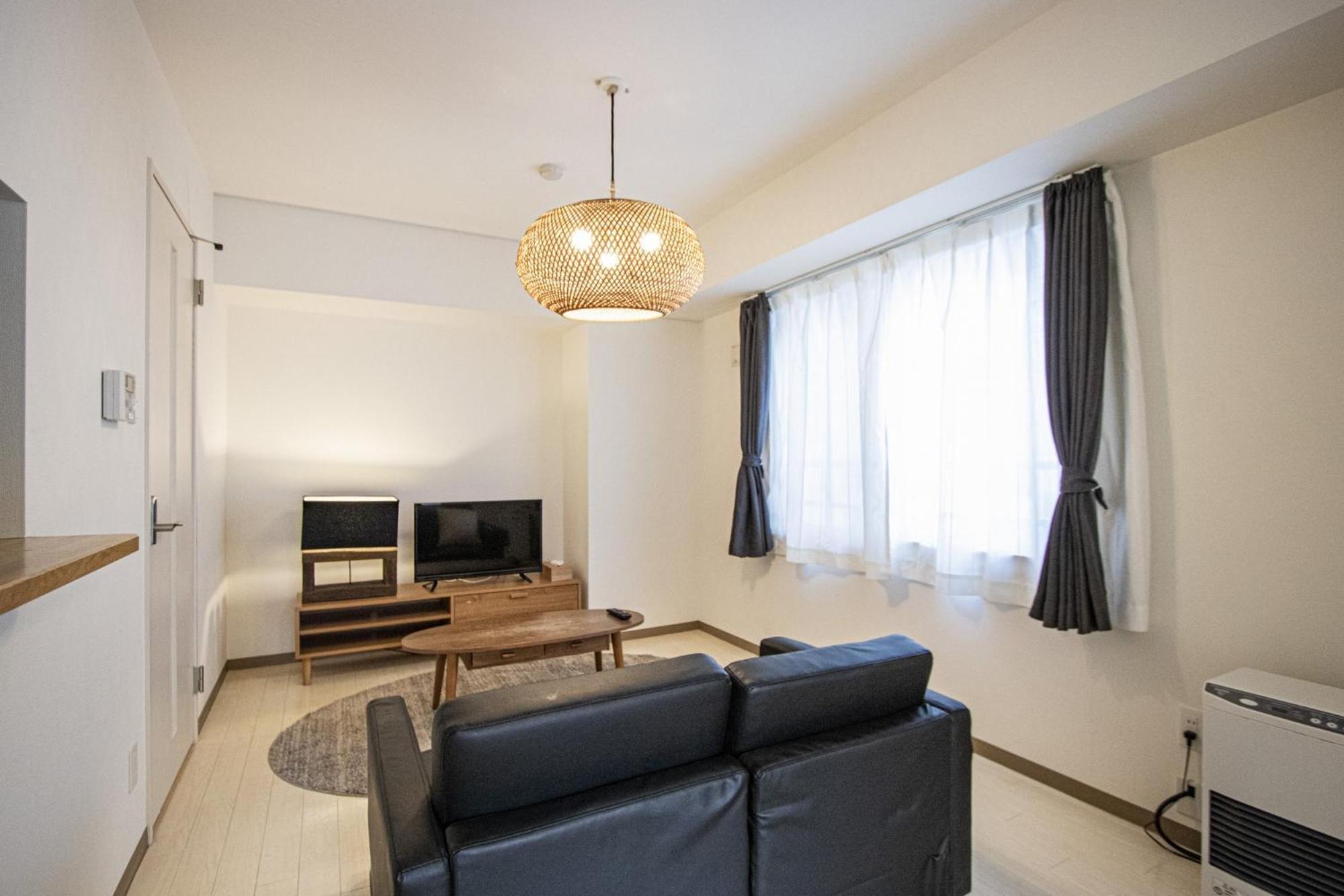 Tsubaki Garden Appartement Sapporo Buitenkant foto
